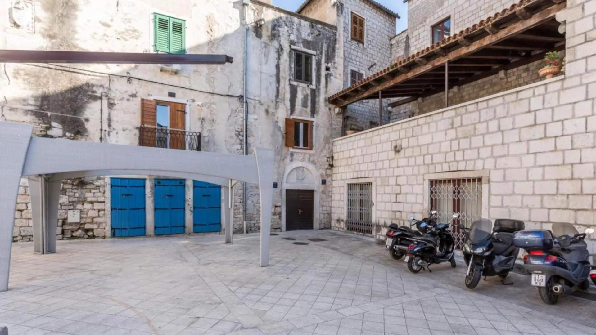 Apartment Ria In Diocletian Palace Split